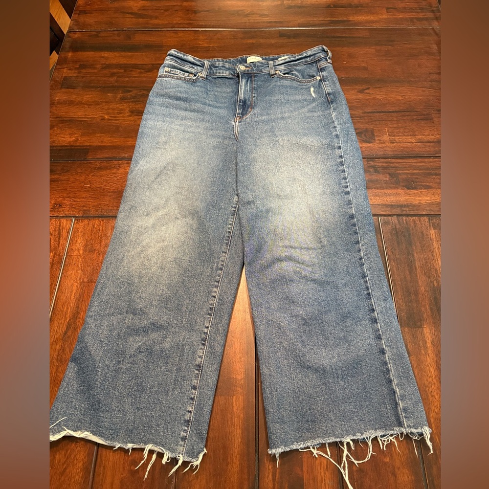 Women’s Wonderly Cropped Wide Leg Raw Hem Jeans Size 10R - Picture 2 of 7